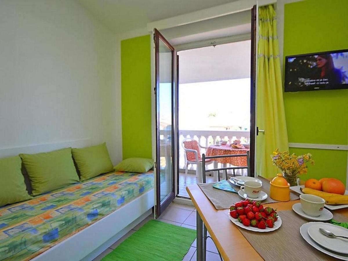 Apartments Zadro Tribunj  Ngoại thất bức ảnh